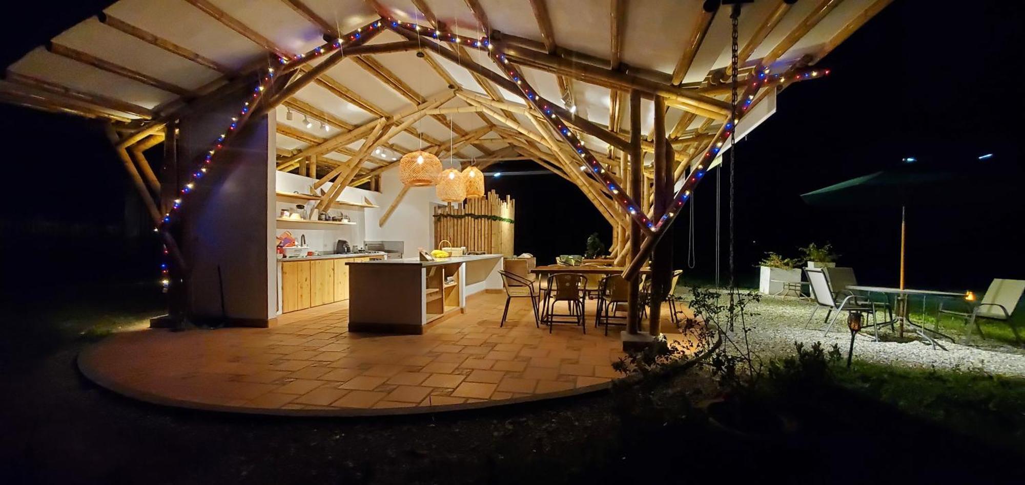 Ecohotel Alma Calarcá Buitenkant foto